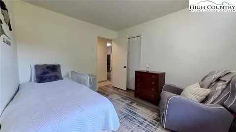Bedroom - 306 Green Briar Rd, Boone, NC 28607 photo 4 of 7