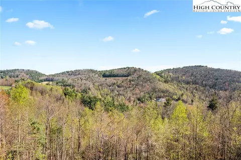 View/Area - 327 Skyview St, Deep Gap, NC 28618 photo 3 of 7