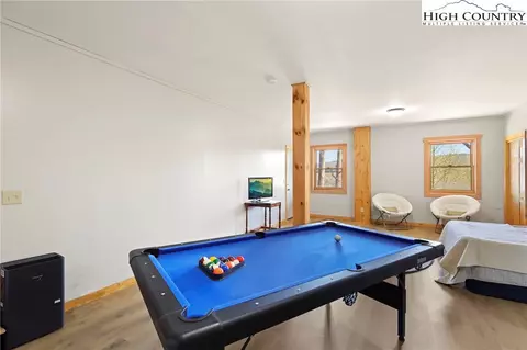 Living - 327 Skyview St, Deep Gap, NC 28618 photo 3 of 3