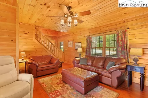 Living - 327 Skyview St, Deep Gap, NC 28618 photo 1 of 3