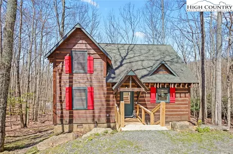 113 Teaberry Trl, Beech Mountain, NC 28604