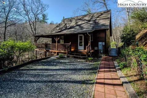 701 Campbell Glen Ln, Fleetwood, NC 28626