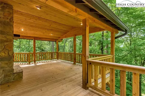 224 Monarch Dr, Todd, NC 28684 photo 9