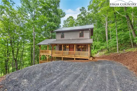 224 Monarch Dr, Todd, NC 28684 photo 3