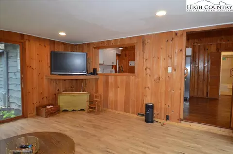 Living - 201 Abbey Rd, Boone, NC 28607 photo 2 of 5