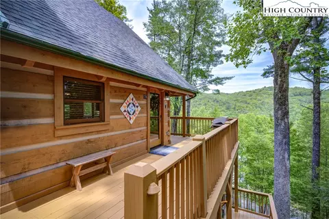 176 Indian Trl, Boone, NC 28607 photo 4