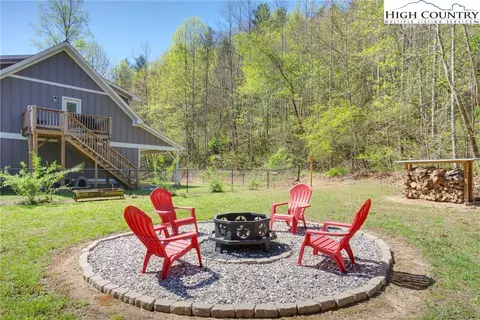 15575 W Us Hwy 421 Hwy, Purlear, NC 28665 photo 8