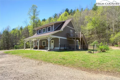 15575 W Us Hwy 421 Hwy, Purlear, NC 28665 photo 7