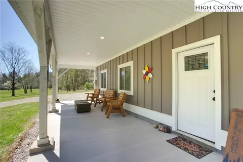 15575 W Us Hwy 421 Hwy, Purlear, NC 28665 photo 12