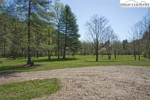 15575 W Us Hwy 421 Hwy, Purlear, NC 28665 photo 9