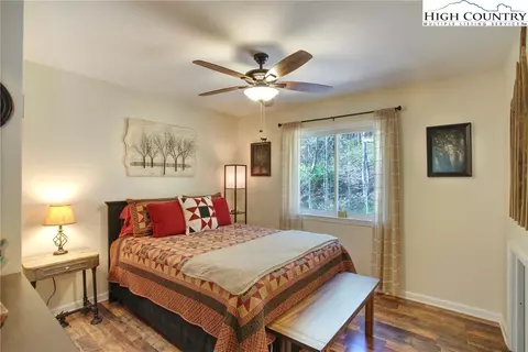 15575 W Us Hwy 421 Hwy, Purlear, NC 28665 photo 23