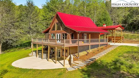 255 Fernwood Ln, Piney Creek, NC 28663