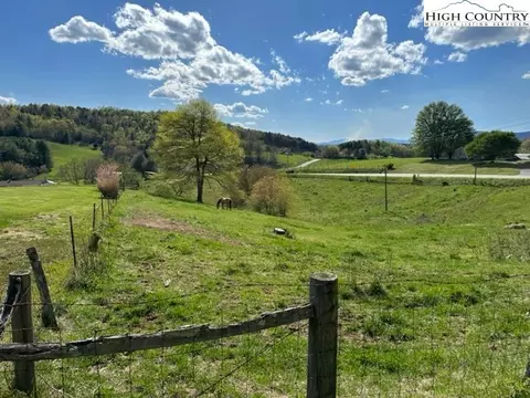 View/Area - 60 Sunset Ln, Independence, VA 24348 photo 3 of 13