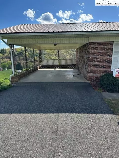 Exterior - 60 Sunset Ln, Independence, VA 24348 photo 9 of 13