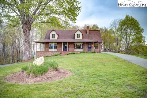 908 Cool Woods Dr, Boone, NC 28607 photo 6