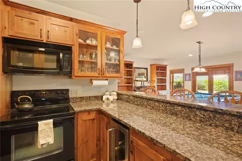 842 Wolf Ridge Trl, Boone, NC 28607 photo 40