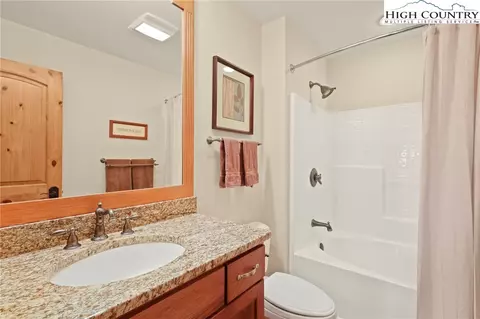842 Wolf Ridge Trl, Boone, NC 28607 photo 37