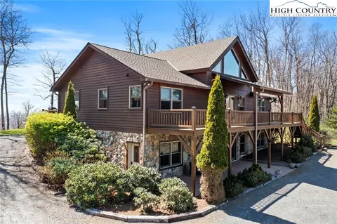 842 Wolf Ridge Trl, Boone, NC 28607