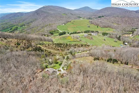 842 Wolf Ridge Trl, Boone, NC 28607 photo 10