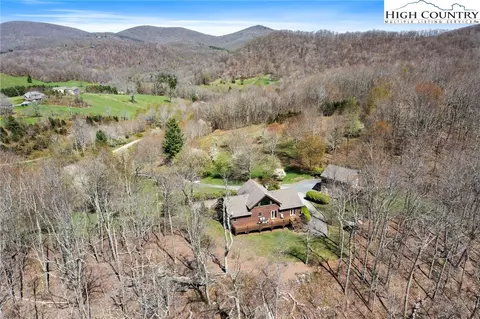 842 Wolf Ridge Trl, Boone, NC 28607 photo 11