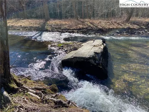 Lot 12 Elk River Road, Elk Park, NC 28622