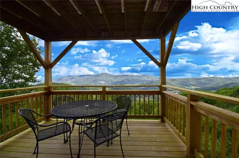 170 Crest View Ln #200-I, Sugar Mountain, NC 28604