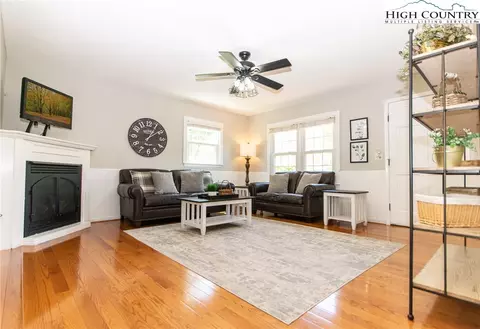 1268 N Pine Run Rd, Boone, NC 28607 photo 9
