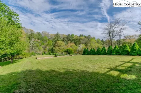 1268 N Pine Run Rd, Boone, NC 28607 photo 39