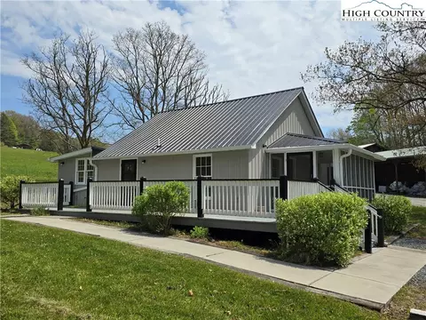 265 Frank Mcmillan Rd, Scottville, NC 28672