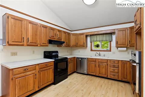 183 Laurel Dr, Boone, NC 28607 photo 27