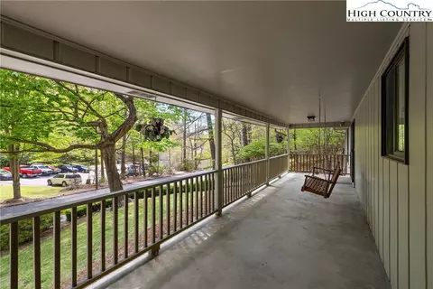 183 Laurel Dr, Boone, NC 28607 photo 5