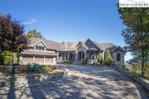 171 Acanthus Trl, Boone, NC 28607