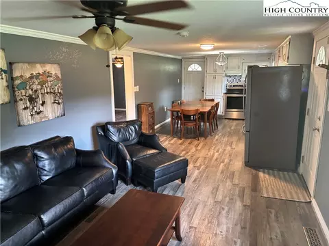 4611 Summit Rd, Purlear, NC 28665 photo 8