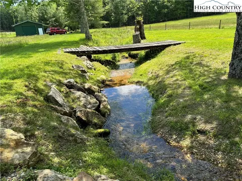 4611 Summit Rd, Purlear, NC 28665 photo 38