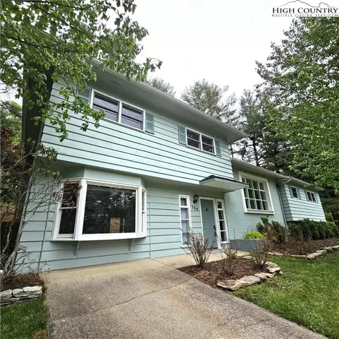 139 Charles St, Boone, NC 28607 photo 3
