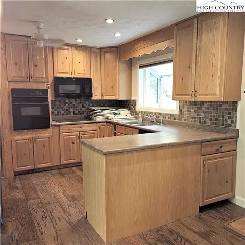 139 Charles St, Boone, NC 28607 photo 22