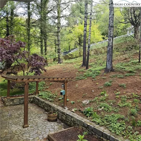 139 Charles St, Boone, NC 28607 photo 48