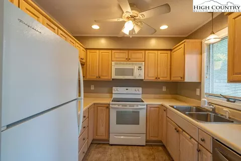 132 Juniper Dr #132, Boone, NC 28607 photo 6