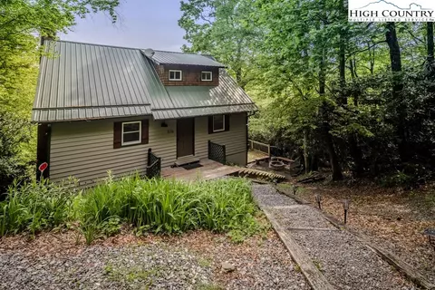 576 Harmony Ln, Boone, NC 28607 photo 2