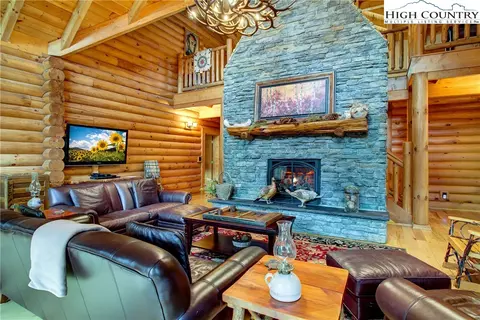 502 Cascade Run, Purlear, NC 28665 photo 8
