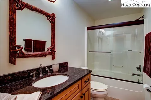 502 Cascade Run, Purlear, NC 28665 photo 18