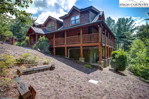 502 Cascade Run, Purlear, NC 28665 photo 3