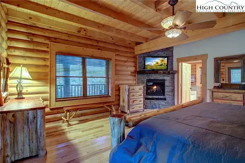 502 Cascade Run, Purlear, NC 28665 photo 13