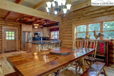502 Cascade Run, Purlear, NC 28665 photo 10