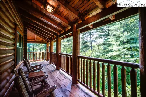 502 Cascade Run, Purlear, NC 28665 photo 5