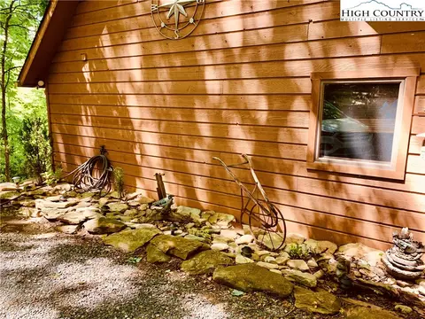 181 Quickstop Trl, Deep Gap, NC 28618 photo 39
