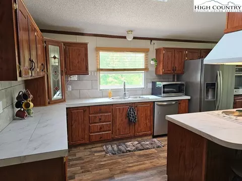 2760 Absher Rd, Traphill, NC 28685 photo 13