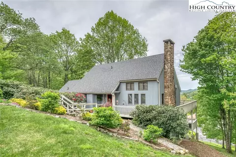 319 Smokey View Dr, Newland, NC 28657