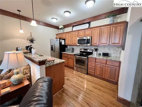 164 Evening View Ln #CB2, Boone, NC 28607 photo 4