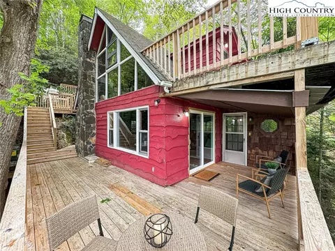 328 Laurel Trl, Fleetwood, NC 28626